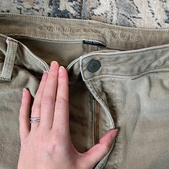 American Eagle men’s slim khaki pants - Picture 6 of 14